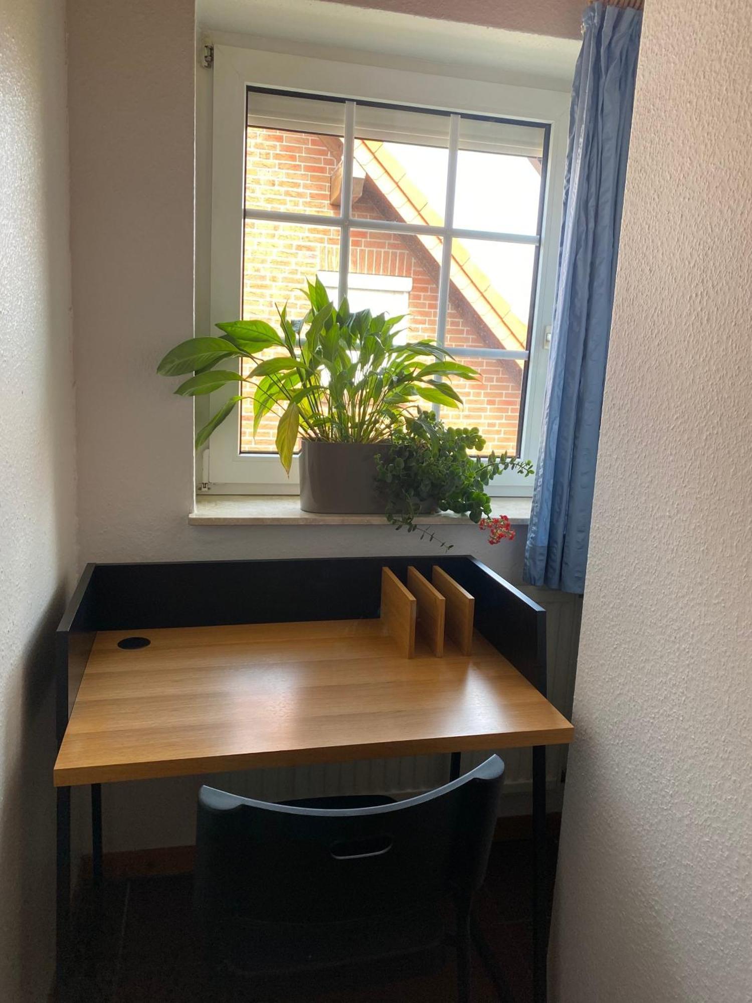 Ferienhaus Hooksiel Mit Sauna Und Kamin ชิลลิคช์ ภายนอก รูปภาพ