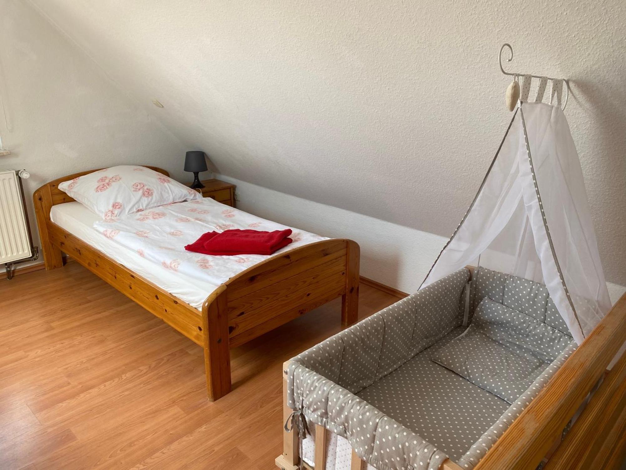 Ferienhaus Hooksiel Mit Sauna Und Kamin ชิลลิคช์ ภายนอก รูปภาพ